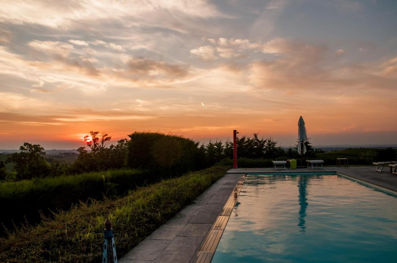 Fontanile Casa Lucesoleゲストハウス エクステリア 写真